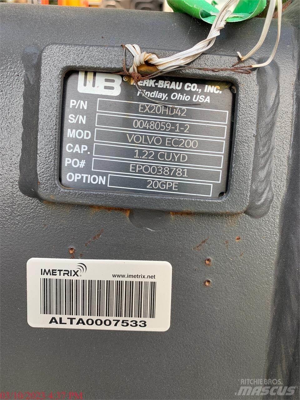 Volvo EC200EL Bandgrävare