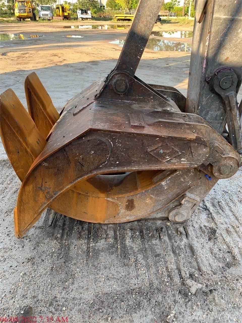 Volvo EC220EL Bandgrävare
