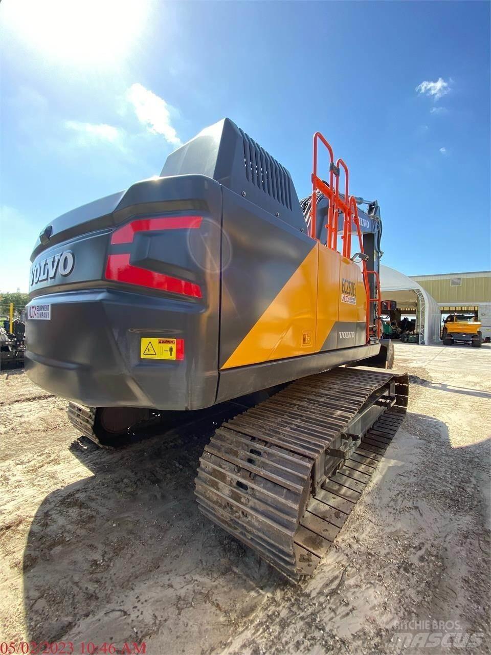 Volvo EC250EL Bandgrävare