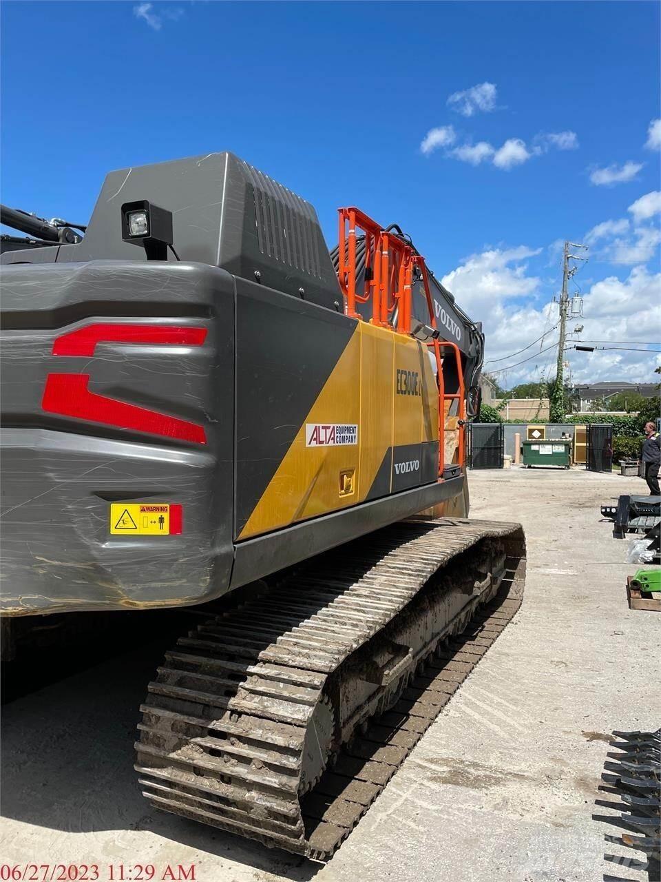 Volvo EC300EL Bandgrävare