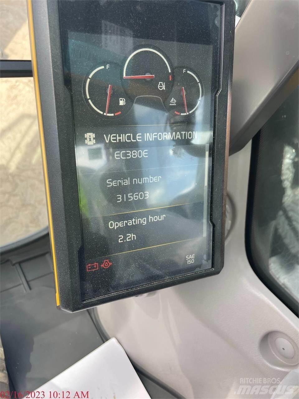Volvo EC380EL Bandgrävare