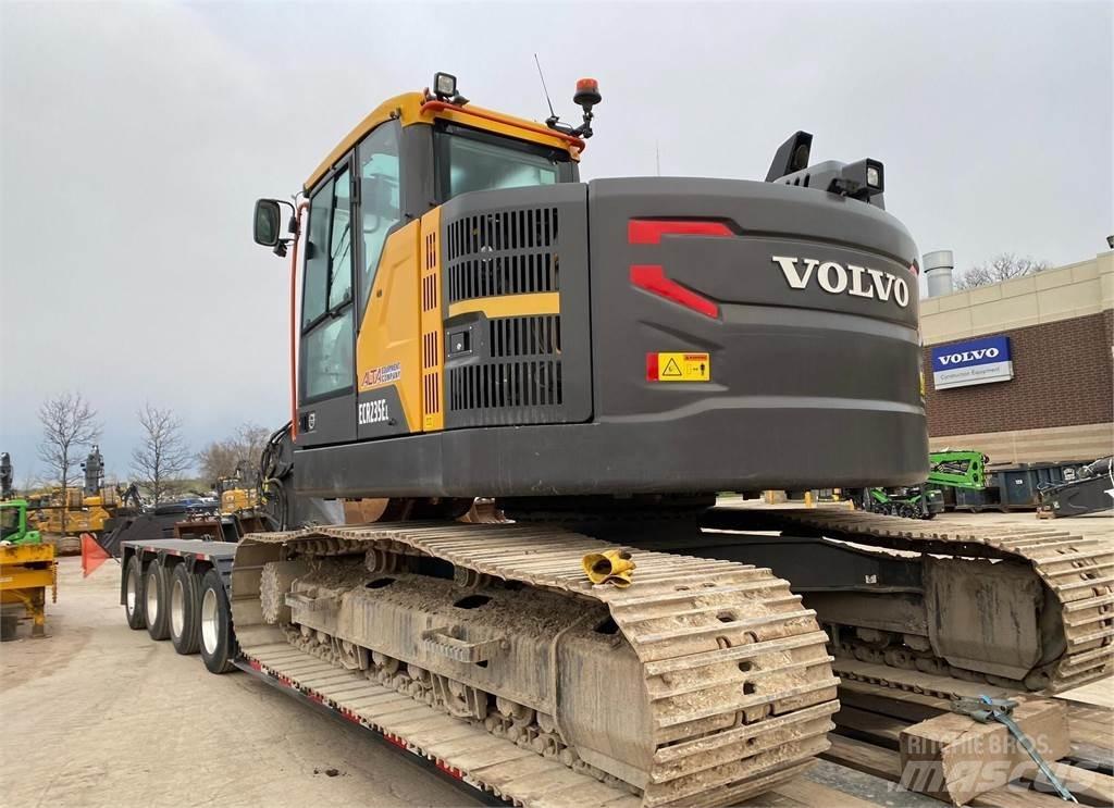 Volvo ECR235EL Bandgrävare