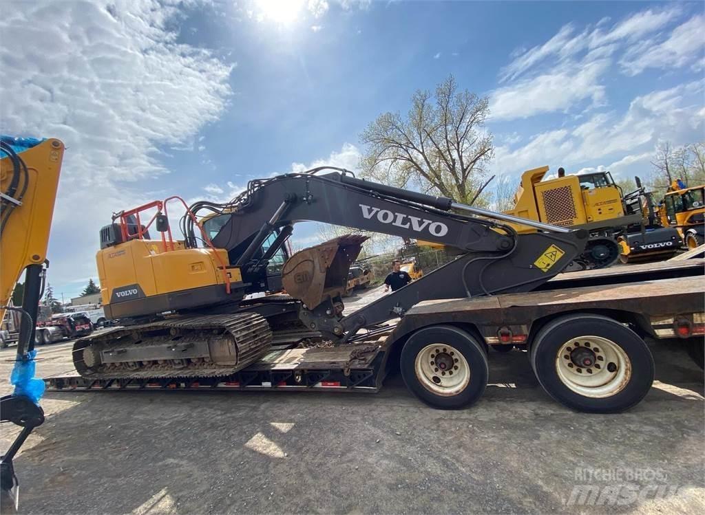 Volvo ECR235EL Bandgrävare