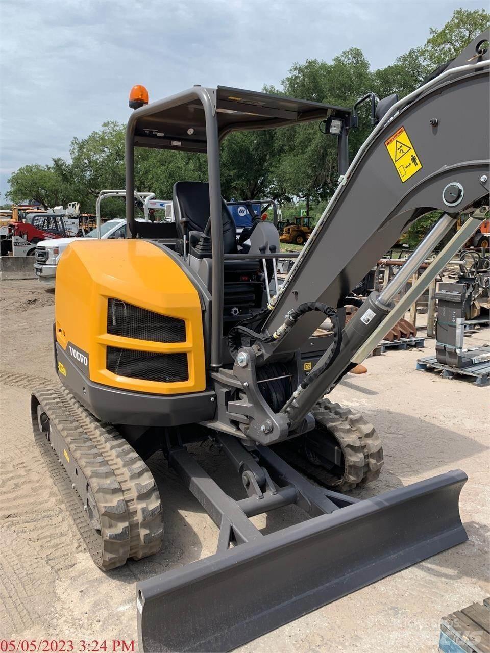 Volvo ECR40D Minigrävare < 7t