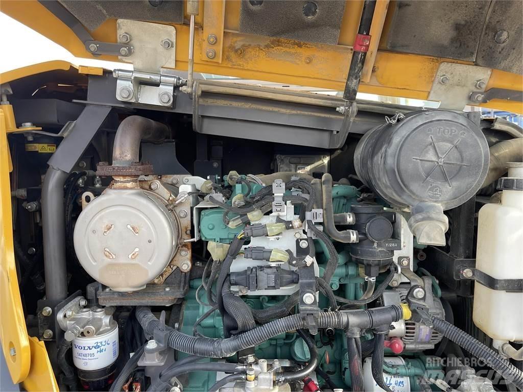 Volvo ECR88D Bandgrävare