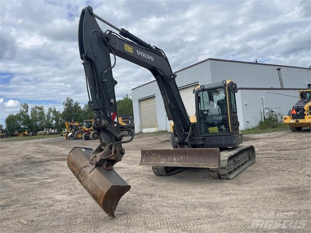 Volvo ECR88D Bandgrävare
