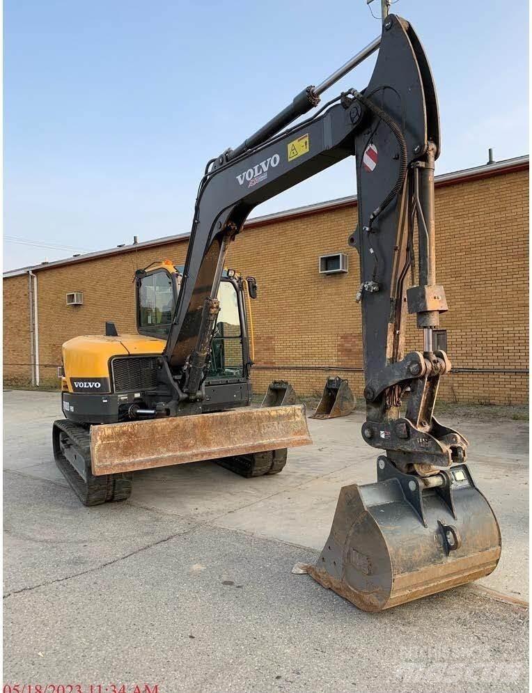 Volvo ECR88D Bandgrävare