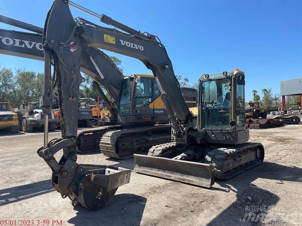 Volvo ECR88D Bandgrävare
