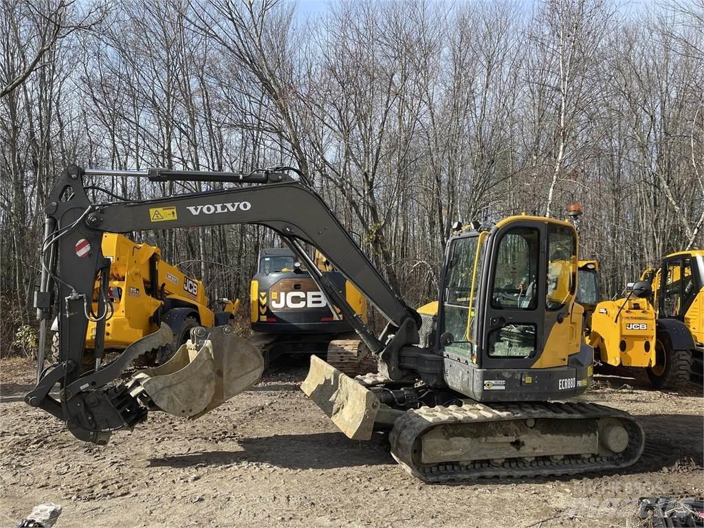Volvo ECR88D Bandgrävare