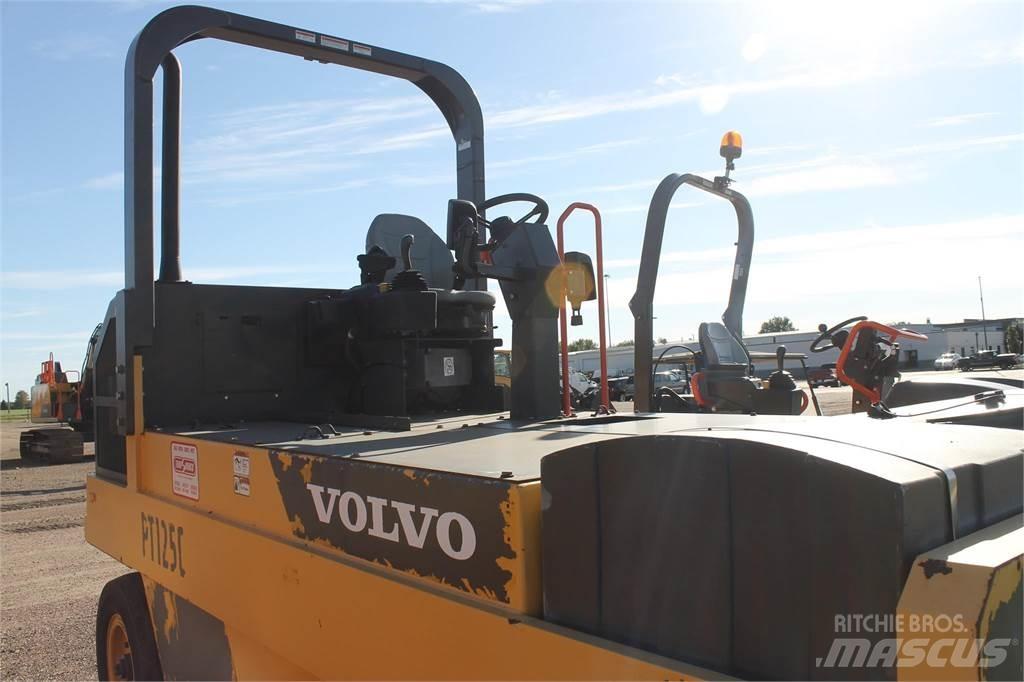 Volvo PT125C Pneumatiska Hjulvältar