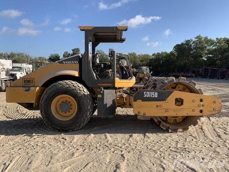 Volvo SD115B Avfallspackare