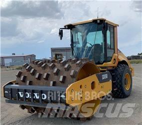 Volvo SD115B Tvåvalsvältar