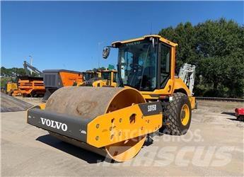 Volvo SD115B Tvåvalsvältar