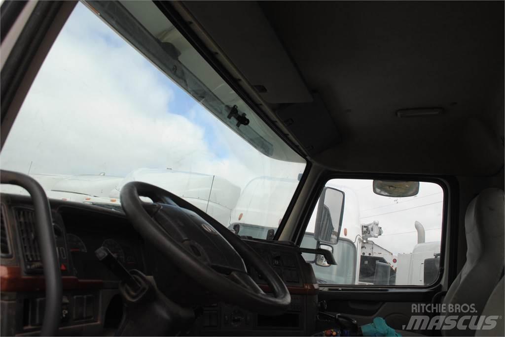 Volvo VHD64B200 Cementbil