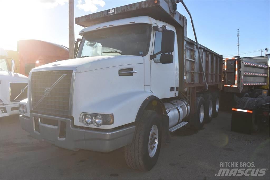 Volvo VHD84B200 Tippbilar