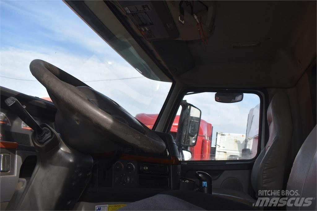 Volvo VHD84B200 Tippbilar