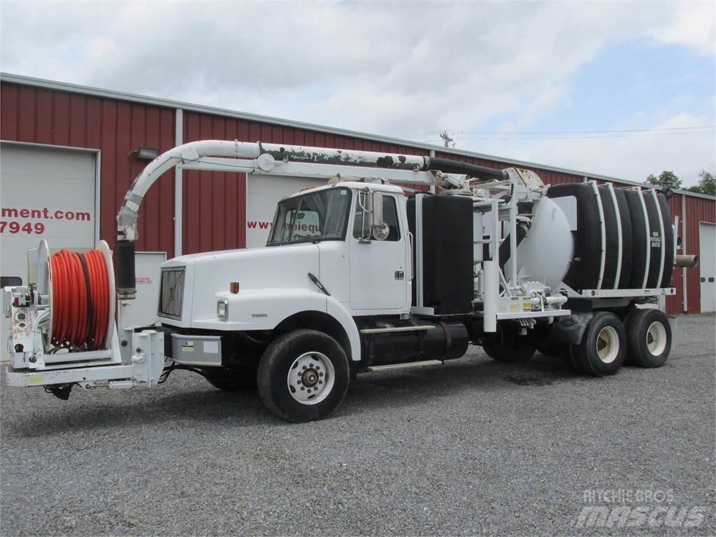 Volvo WG64 Tankbilar