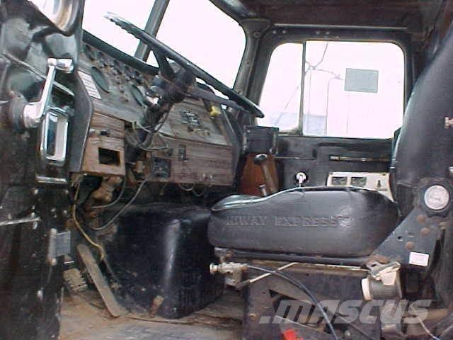 Western Star 6964F Tanker trucks