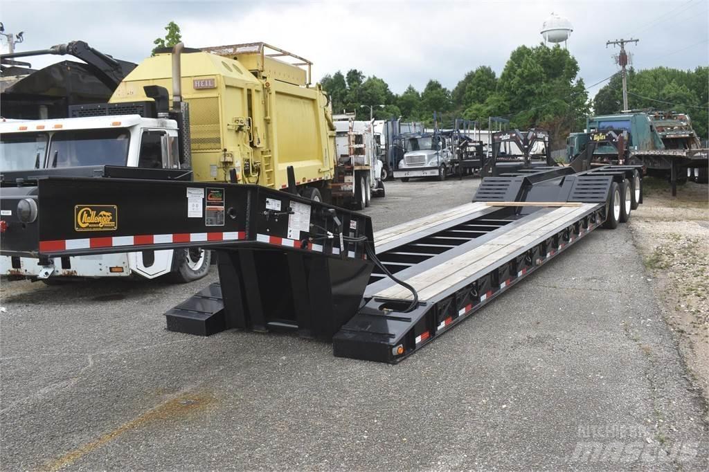 Witzco CHALLENGER Låg lastande semi trailer