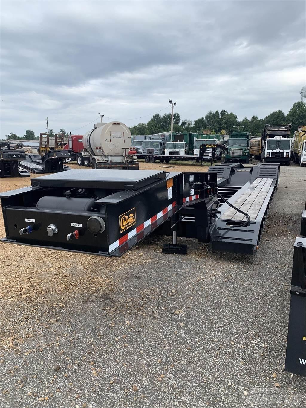 Witzco CHALLENGER Låg lastande semi trailer