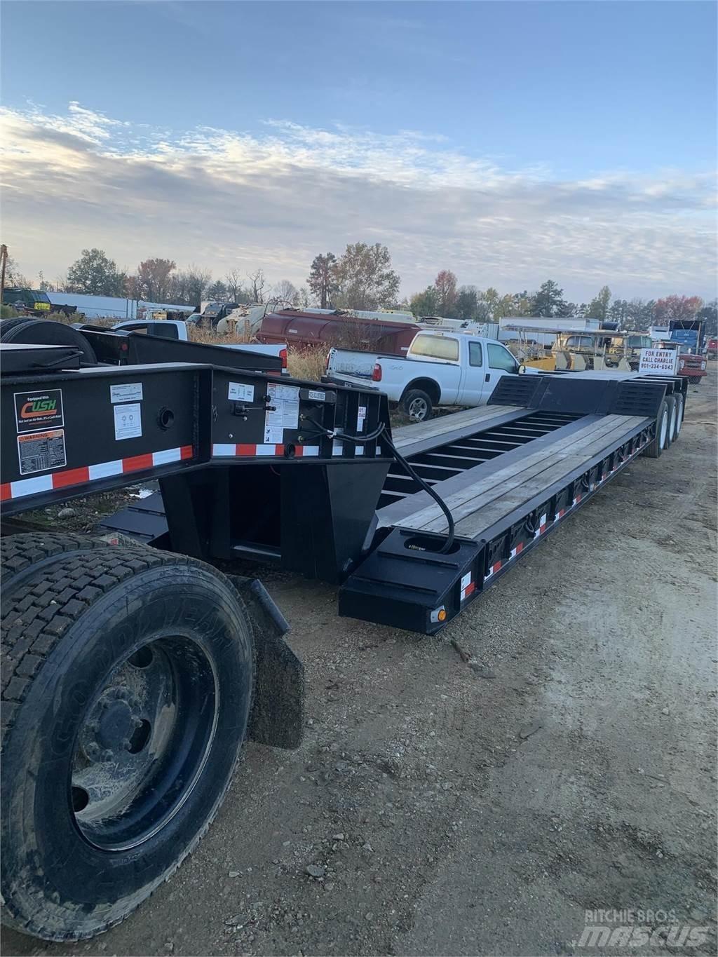 Witzco CHALLENGER Låg lastande semi trailer