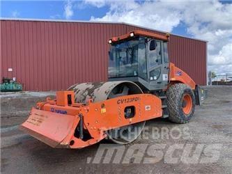 XCMG CV123PDU Tvåvalsvältar