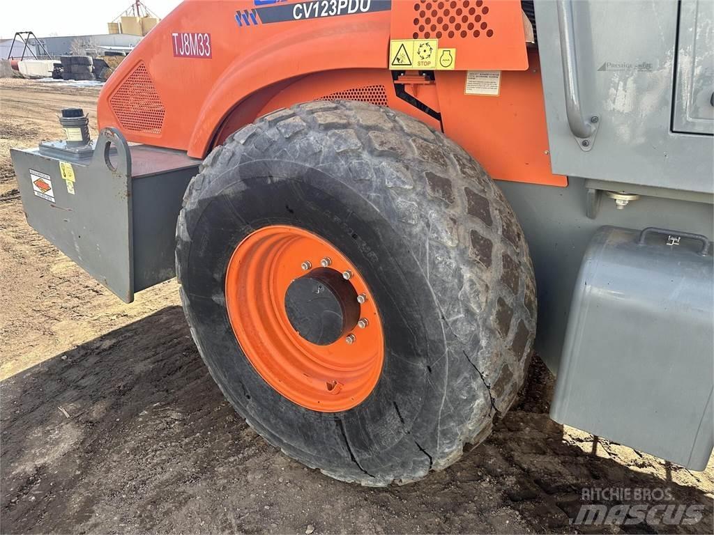XCMG CV123PDU Tvåvalsvältar