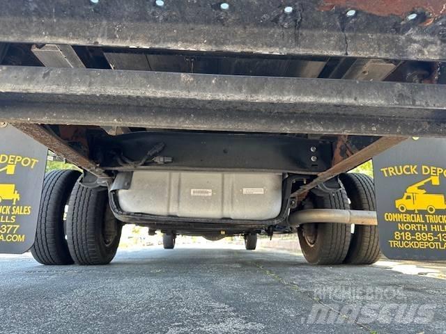 Ford E 450 SD Slamsugningsbil