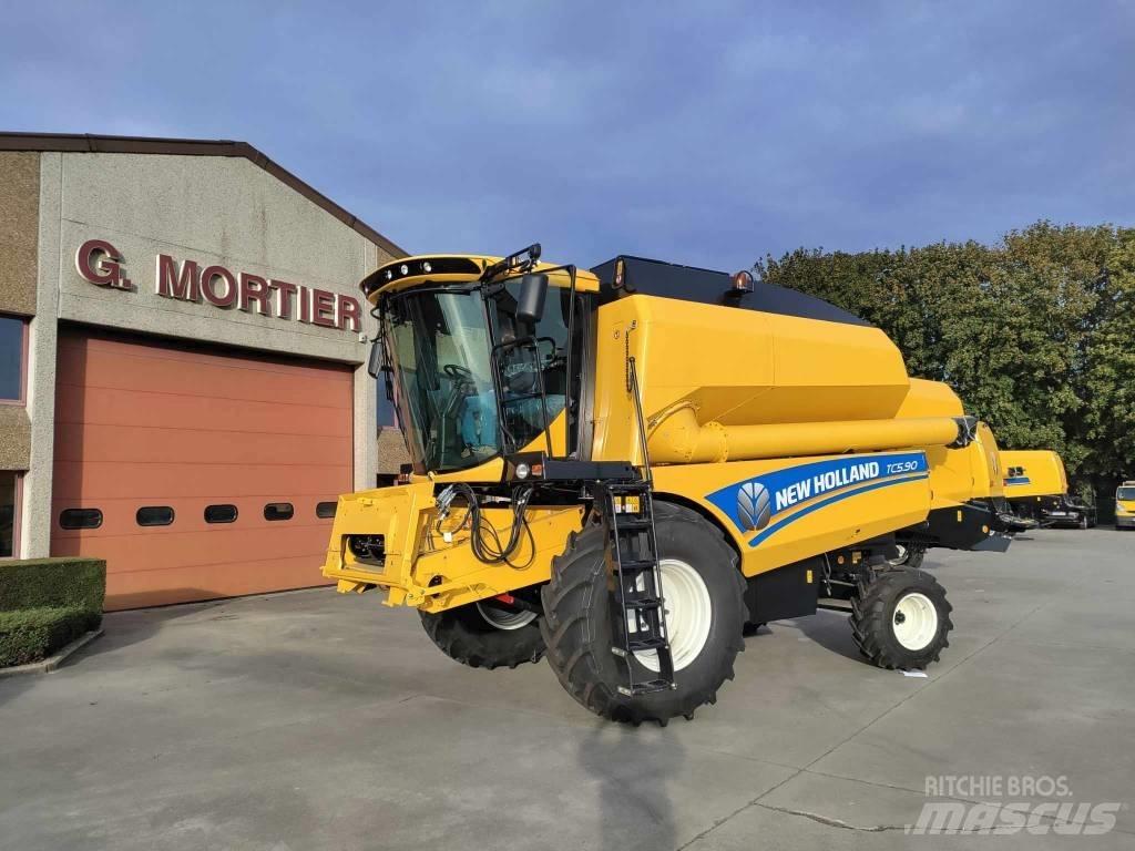 New Holland TC 5.90 Skördetröskor