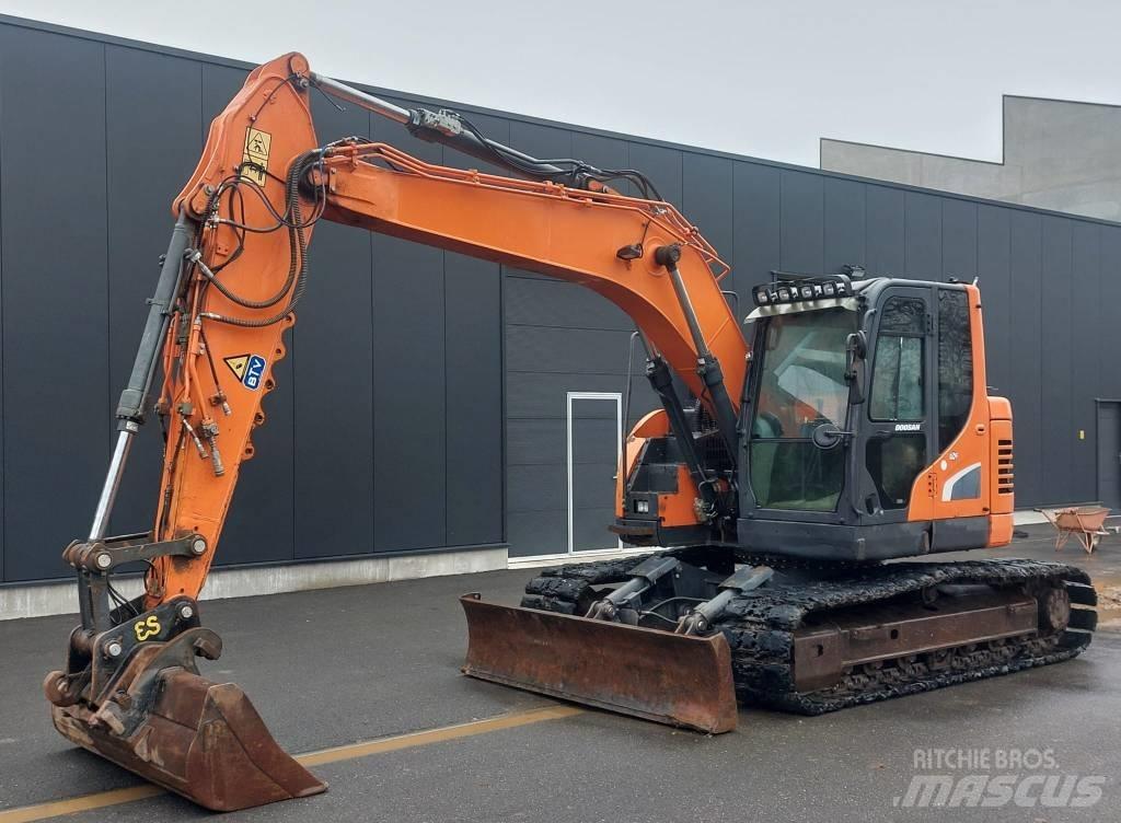 Doosan DX140 LCR-5 Bandgrävare