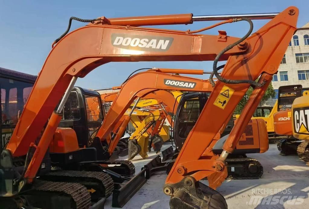 Doosan DH55 Bandgrävare