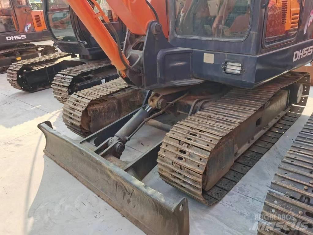 Doosan DH55 Bandgrävare