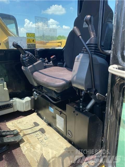 CAT 307E2 Bandgrävare