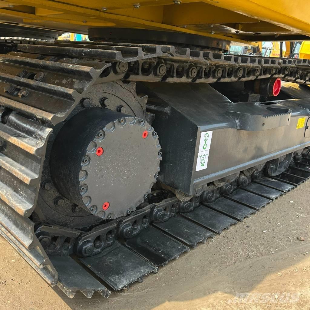Komatsu 130 Bandgrävare