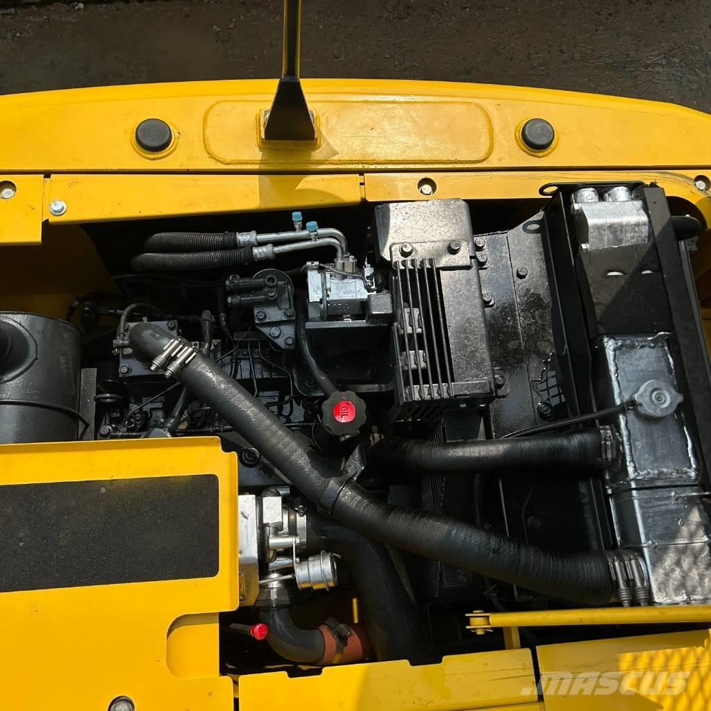 Komatsu 130 Bandgrävare