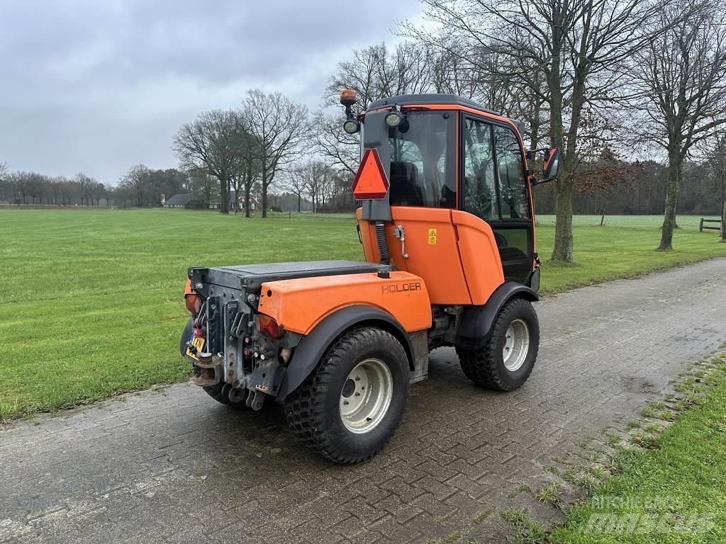 Holder c250 Traktorer