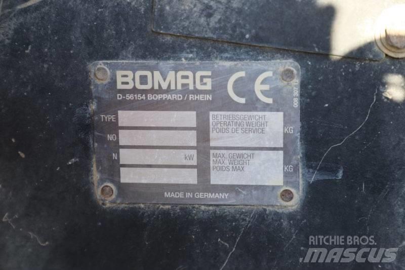 Bomag BW 225 D-3 Tvåvalsvältar