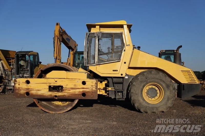 Bomag BW 225 D-3 Tvåvalsvältar