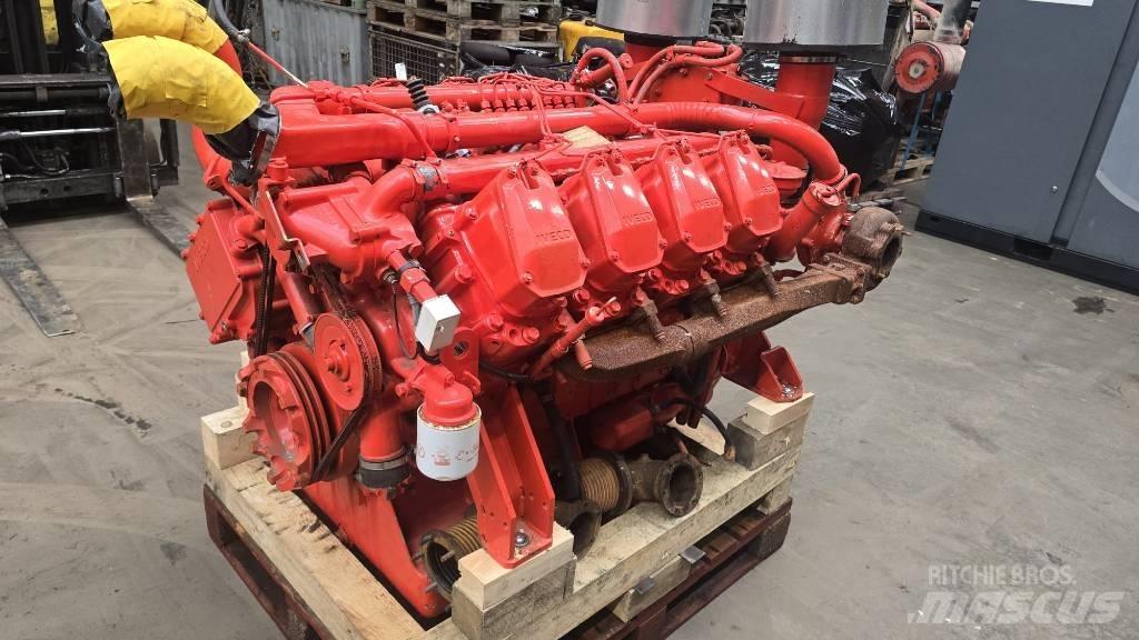 Iveco 8281 SRI V8 Motorer