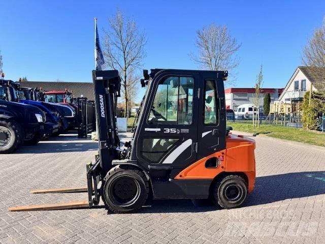 Doosan D35c Pro-7 Dieselmotviktstruckar