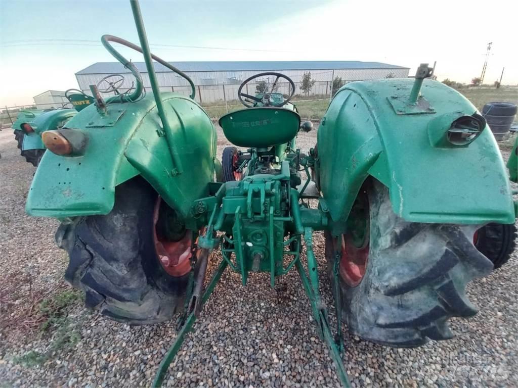 Deutz-Fahr D 40 Traktorer