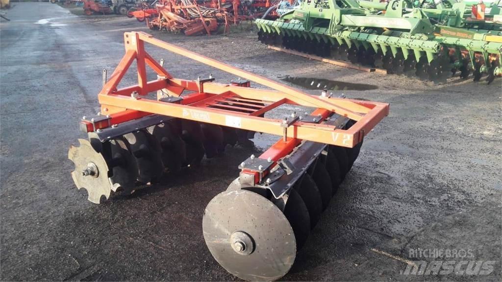 Akpil V 2  NEU Tallriksredskap