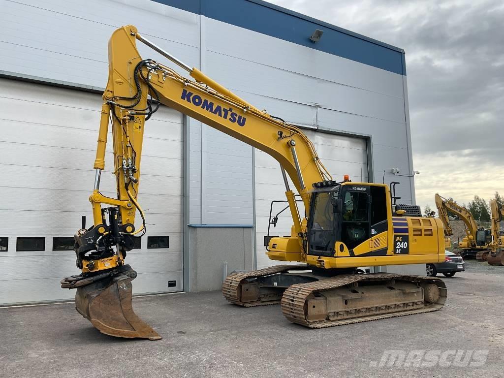 Komatsu PC240LC-11 Bandgrävare