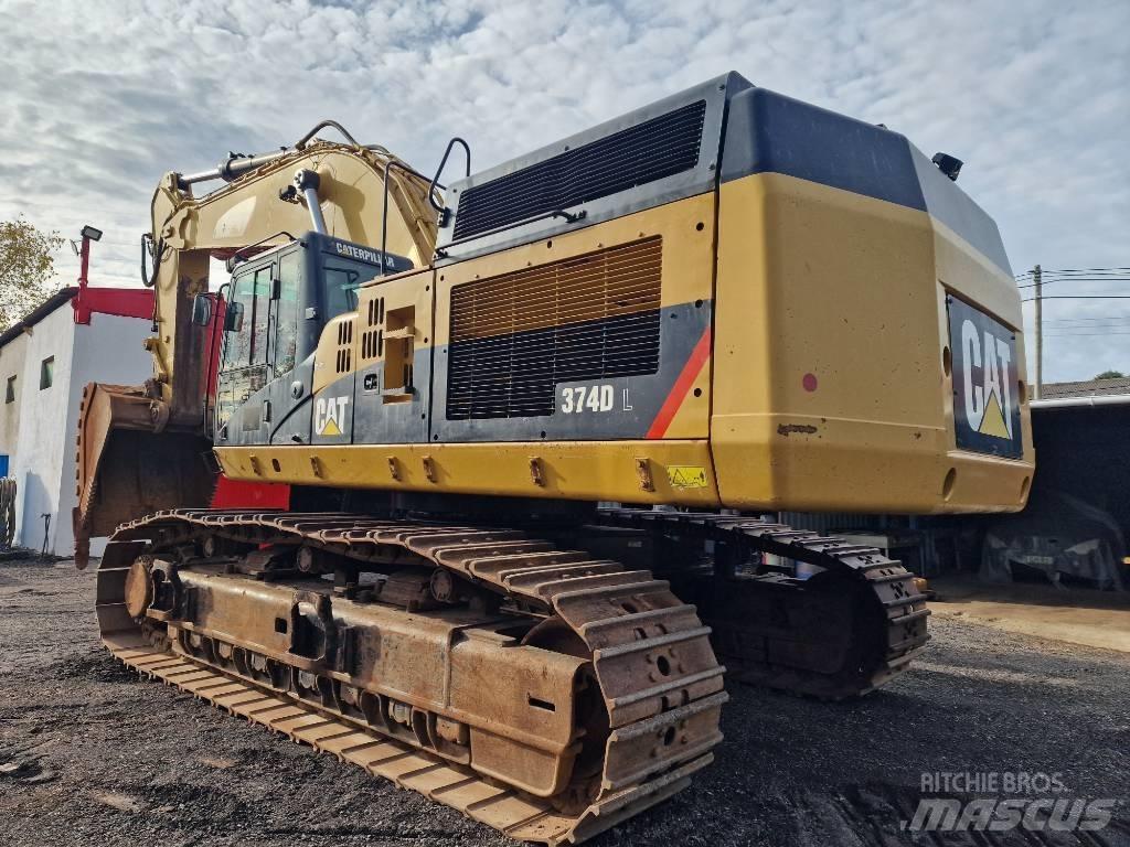 CAT 374 D L Bandgrävare