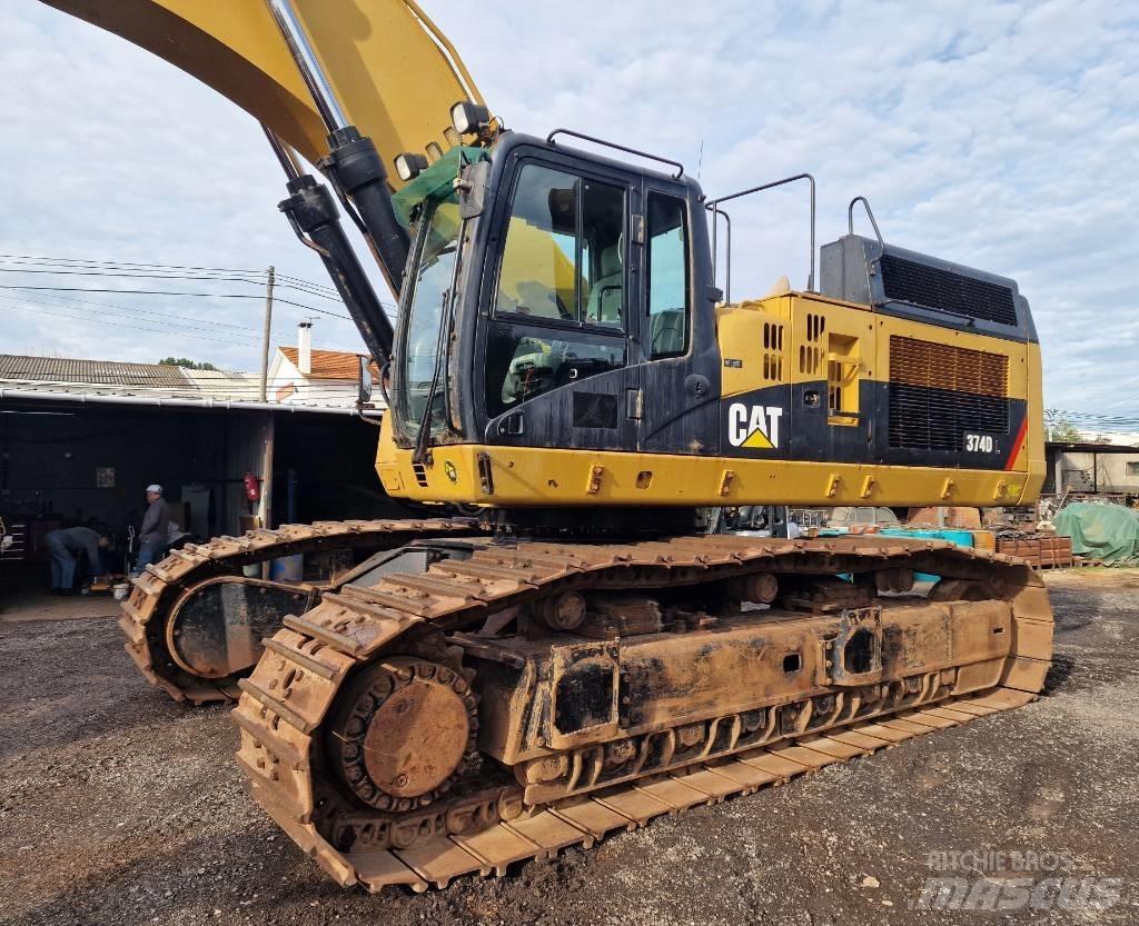 CAT 374 D L Bandgrävare