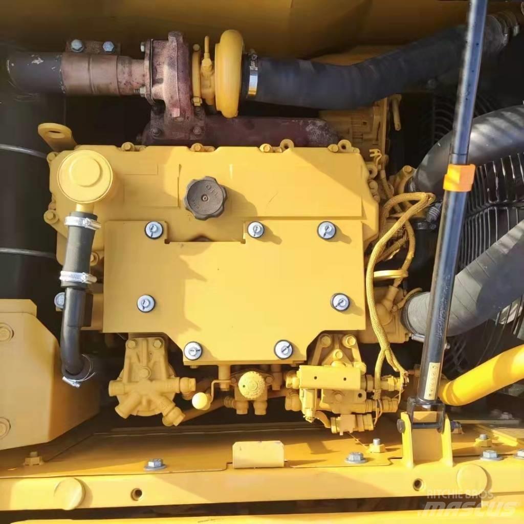 CAT 312 D Bandgrävare