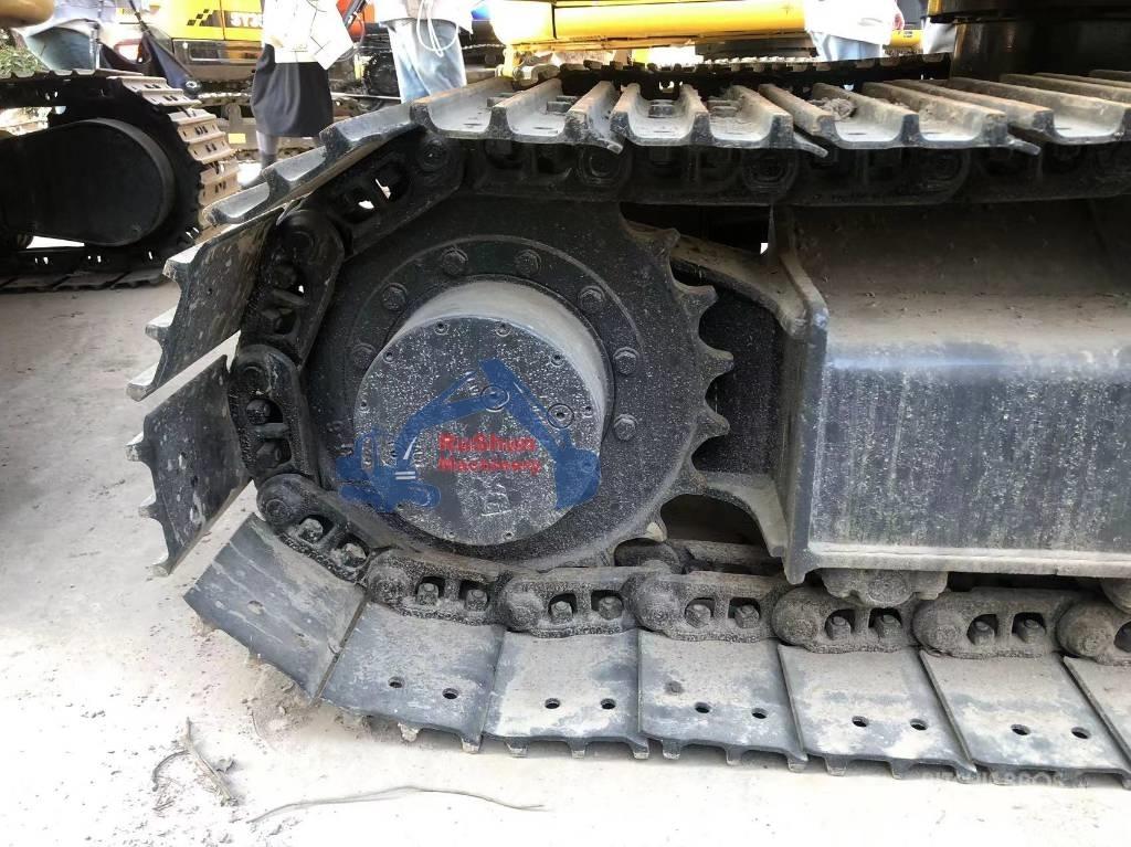 Komatsu PC70-8 Bandgrävare