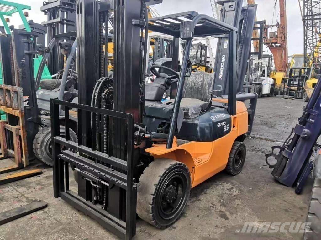 Toyota 3.5 ton Dieselmotviktstruckar