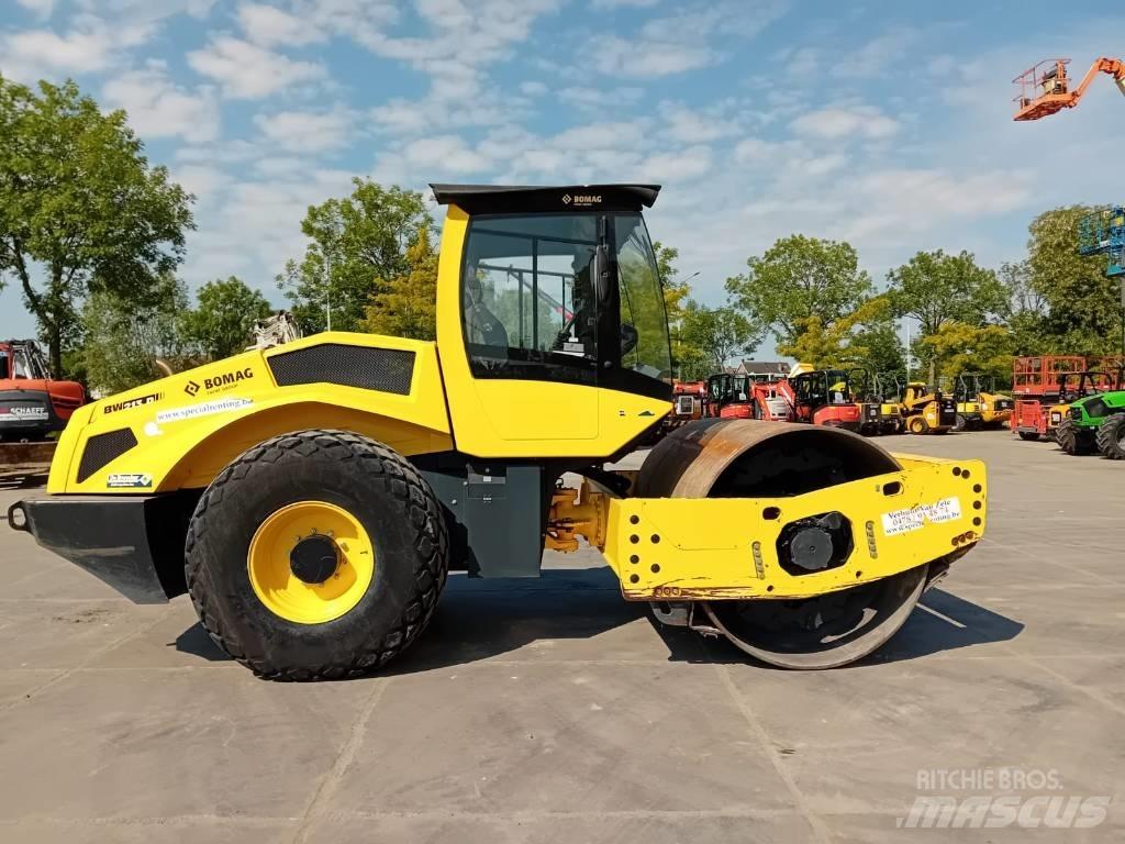 Bomag BW 213 D-5 Jordkompaktorer
