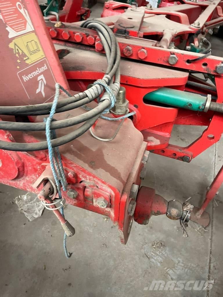 Kverneland EG 100 Växelplogar